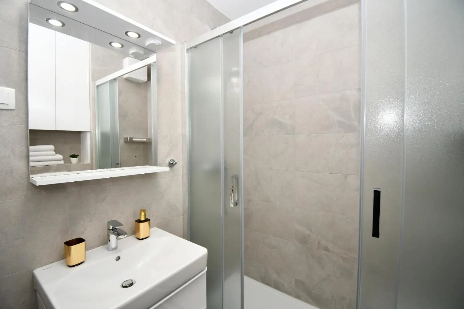 Apartment Minimax Zadar
