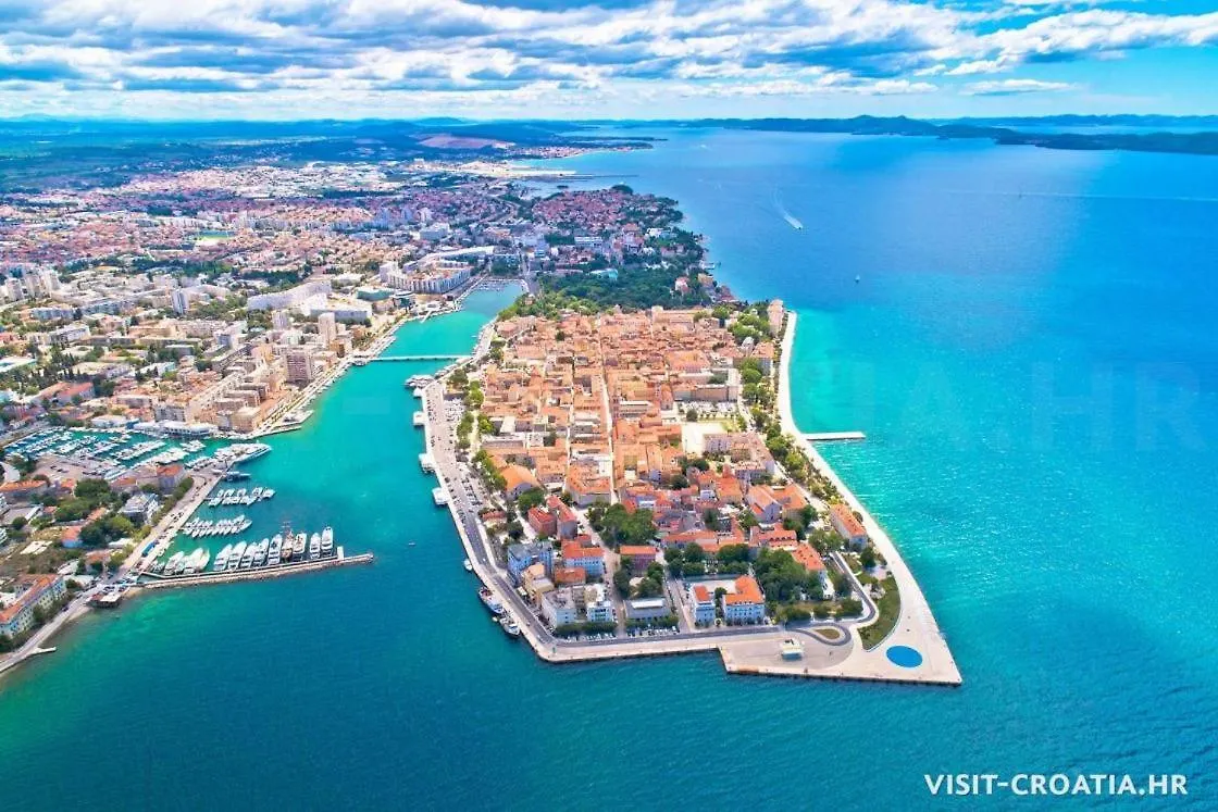 Apartment Minimax Zadar 0*,  Croatia