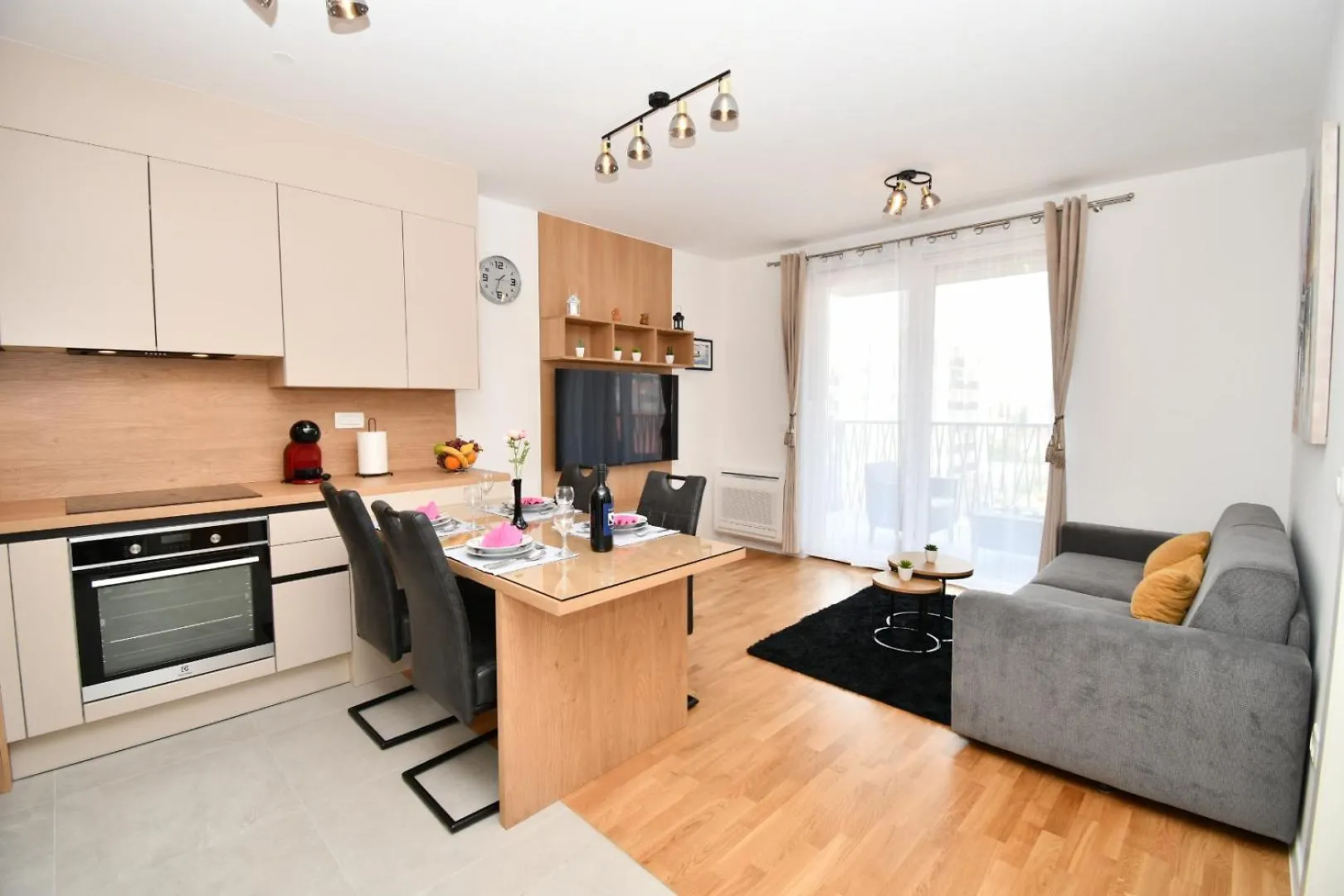 Apartment Minimax location